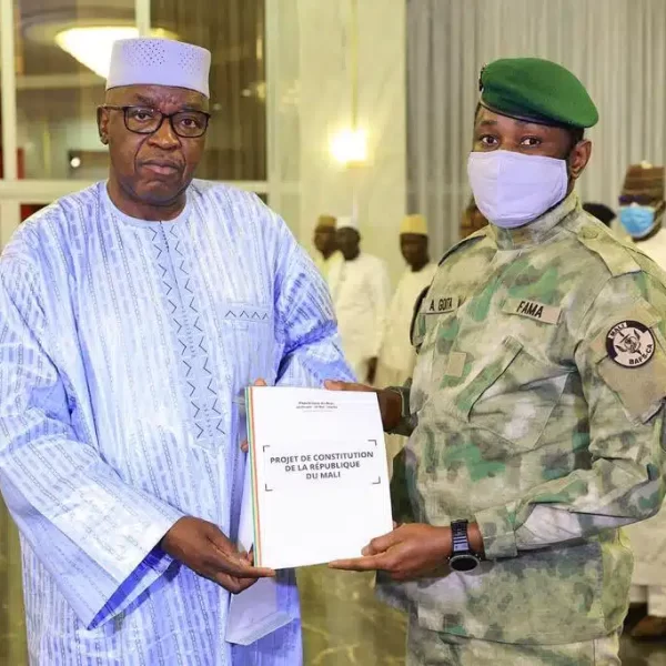 La nouvelle Constitution au Mali : Le pari de la transition